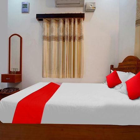 Flagship Sri Kamatchi Hotel & Rooms Madurai Buitenkant foto