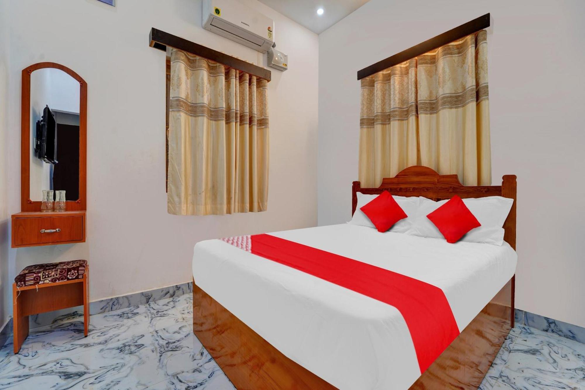 Flagship Sri Kamatchi Hotel & Rooms Madurai Buitenkant foto